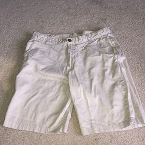 Men’s Khaki Shorts